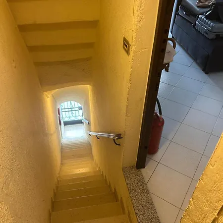 Casa Corradi 59 公寓